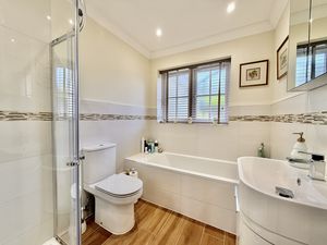 Photo 7- click for photo gallery